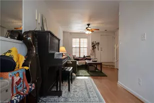 3815 Winborne Ln, Greensboro, NC 27410 - Photo 13