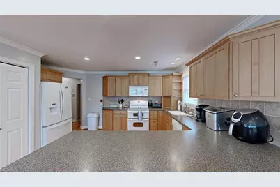 105 Sunrise Lane, New London, NC 28127 - Photo 17