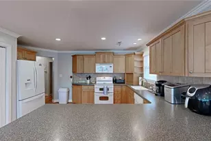 105 Sunrise Ln, New London, NC 28127 - Photo 17