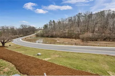 1508 E Ivy Trace, Wilkesboro, NC 28697 - Photo 7