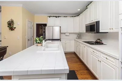 3101 Lodge Drive, Jamestown, NC 27282 - Photo 19