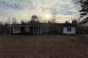 2282 Old Pipers Gap, Cana, VA 24317 - Photo 9