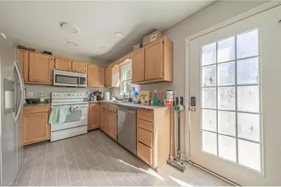 3917 Quillmark Court, Winston-Salem, NC 27127 - Photo 7