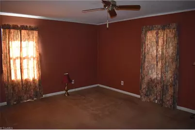 1115 E Willowbrook Drive, Burlington, NC 27215 - Photo 17