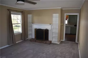 1115 E Willowbrook Dr, Burlington, NC 27215 - Photo 3