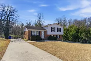 1682 Village Pl, Winston-Salem, NC 27127 - Photo 3