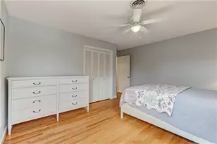 1106 Hobbs Rd, Greensboro, NC 27410 - Photo 37