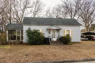 1010 Attica St, Burlington, NC 27217 - Photo 1