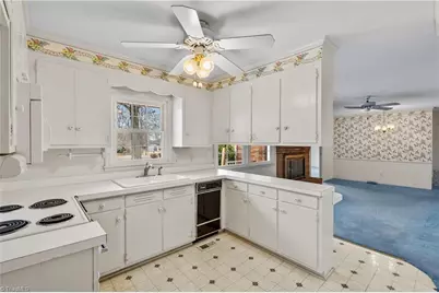 2914 Ardmore Street, Burlington, NC 27215 - Photo 5