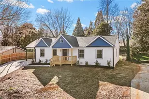 1009 Benjamin Pkwy, Greensboro, NC 27408 - Photo 5