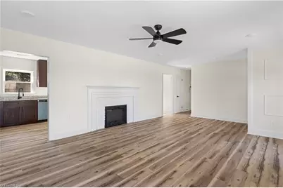 1009 Benjamin Parkway, Greensboro, NC 27408 - Photo 9