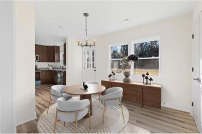 1009 Benjamin Parkway, Greensboro, NC 27408 - Photo 17