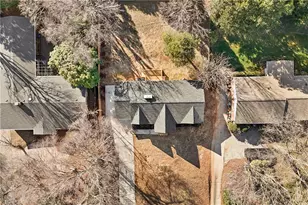 1009 Benjamin Pkwy, Greensboro, NC 27408 - Photo 33