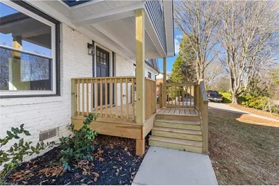 1009 Benjamin Parkway, Greensboro, NC 27408 - Photo 3