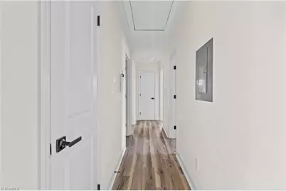 1009 Benjamin Parkway, Greensboro, NC 27408 - Photo 19