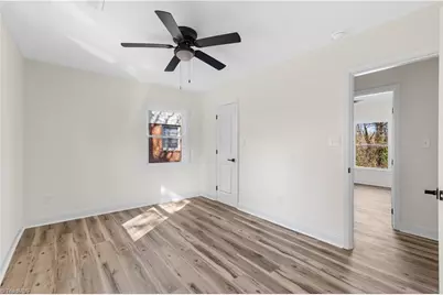 1009 Benjamin Parkway, Greensboro, NC 27408 - Photo 23