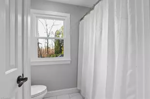 1801 Ashton Dr, Greensboro, NC 27410 - Photo 37