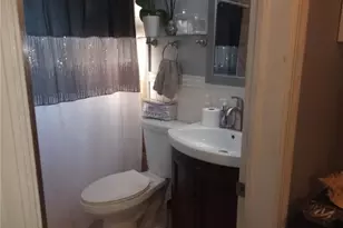 4004 Dalton St, Winston-Salem, NC 27105 - Photo 15