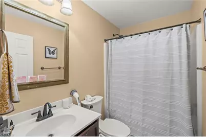 1623 Faircrest Lane, Greensboro, NC 27406 - Photo 17