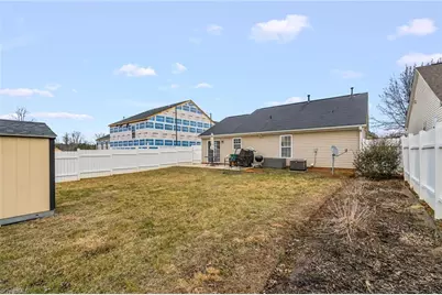 1623 Faircrest Lane, Greensboro, NC 27406 - Photo 21