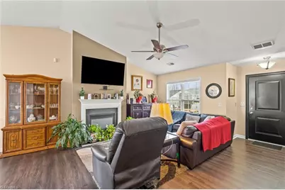 1623 Faircrest Lane, Greensboro, NC 27406 - Photo 7