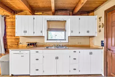 575 New River Cemetery Road, Grassy Creek, NC 28631 - Photo 7