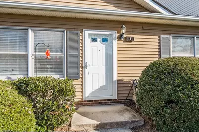 3703 Cotswold Terrace #1, Greensboro, NC 27410 - Photo 3