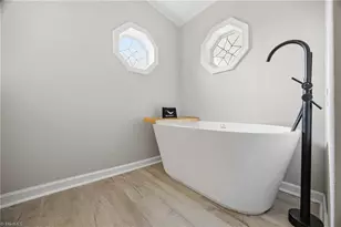 53 Mountain View Dr, Taylorsville, NC 28681 - Photo 27