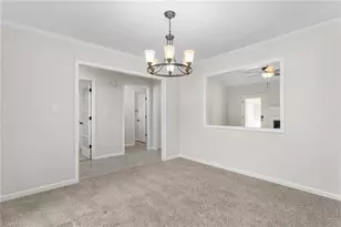 5900 Cottonwood Ln, Winston-Salem, NC 27103 - Photo 9