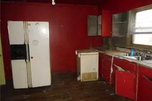 704 Roach St, Reidsville, NC 27320 - Photo 3