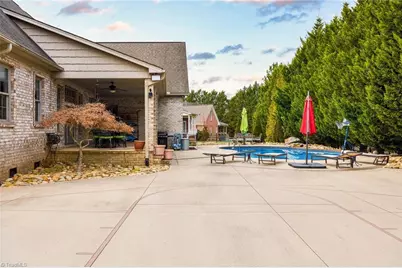 3723 Apple Orchard Cove, High Point, NC 27265 - Photo 11