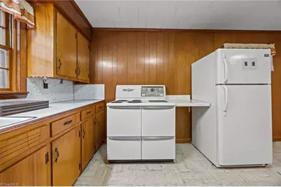 806 7th Avenue, Mayodan, NC 27027 - Photo 13