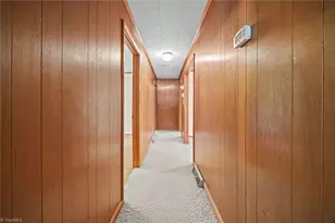 806 7th Ave, Mayodan, NC 27027 - Photo 17