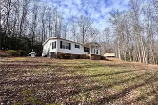 196 Guilford Rd, Harmony, NC 28634 - Photo 3