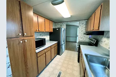 196 Guilford Road, Harmony, NC 28634 - Photo 9