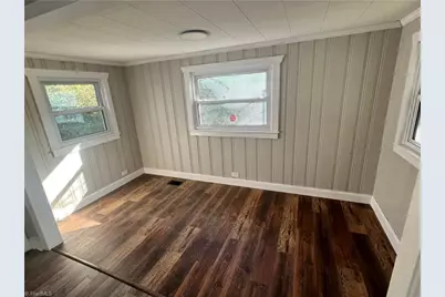 2725 Stokes Avenue, Winston-Salem, NC 27105 - Photo 7