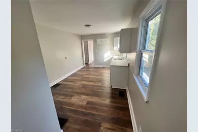 2725 Stokes Avenue, Winston-Salem, NC 27105 - Photo 3