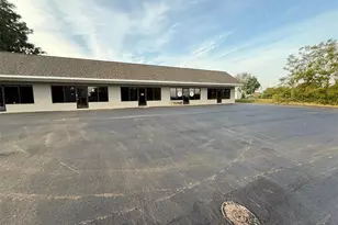 320 E King St, King, NC 27021 - Photo 5