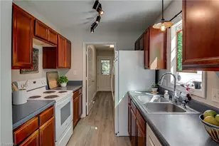 4335 Buck Chase Ct, Winston-Salem, NC 27101 - Photo 11