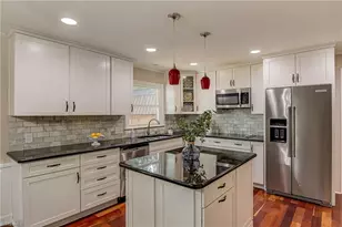 208 Mountain View Rd, King, NC 27021 - Photo 9