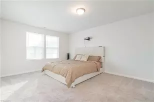 532 N Main St, Denton, NC 27239 - Photo 17