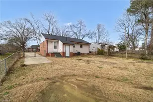 2307 Kersey St, Greensboro, NC 27406 - Photo 27