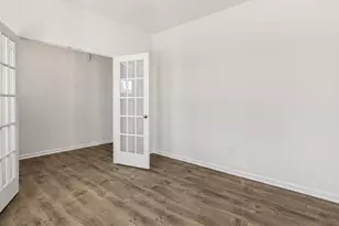 3019 Middle Creek Ln, Greensboro, NC 27405 - Photo 3