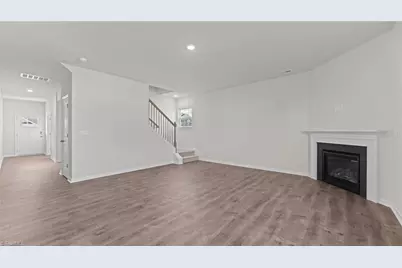 4905 Reedy Creek Farm Circle, Greensboro, NC 27405 - Photo 9