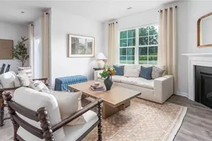 3021 Middle Creek Ln, Greensboro, NC 27405 - Photo 13