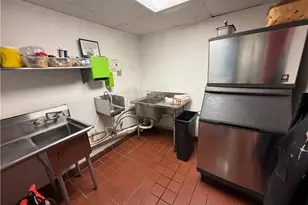 518 Southbound St, Lexington, NC 27292 - Photo 11