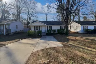 625 Garrett St, Greensboro, NC 27406 - Photo 1