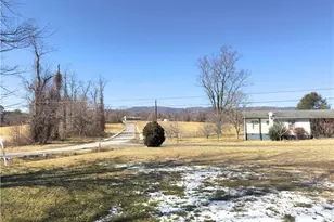 110 S Fork Ln, Thurmond, NC 28683 - Photo 17