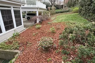 609 Elmwood Dr, Greensboro, NC 27408 - Photo 41