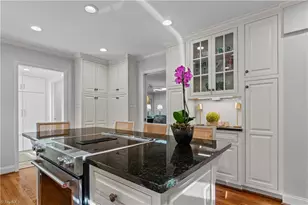 609 Elmwood Dr, Greensboro, NC 27408 - Photo 33